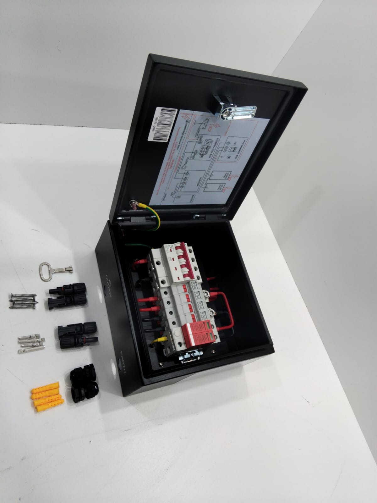 Solarwize 2in-1out PV Solar Metal Combiner Box