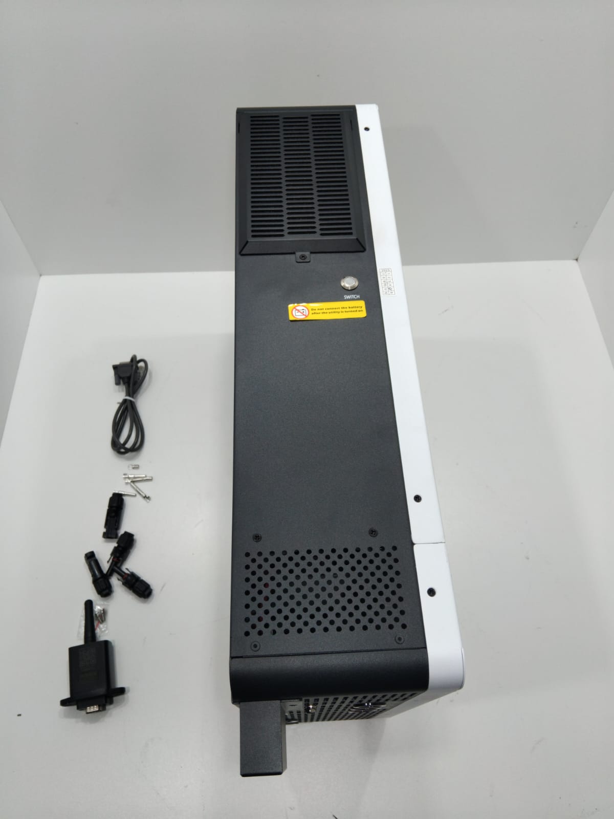 Solarwize 8.2kW 48V Hybrid Inverter